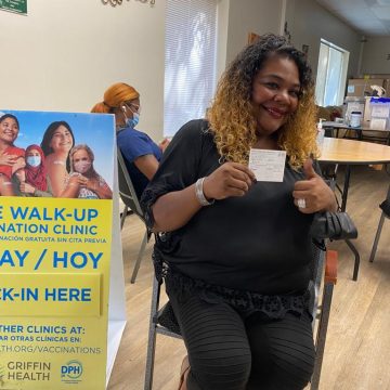 El Centro San Juan atendió a la comunidad para recibir la vacuna contra el COVID-19 El Centro San Juan atendió a la comunidad para recibir la vacuna contra el COVID-19