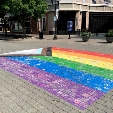 Se vistió la bandera LGBT en el Hartford Pride 2021 Se vistió la bandera LGBT en el Hartford Pride 2021